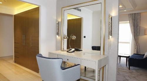 The Tower Plaza Hotel Dubai image 4